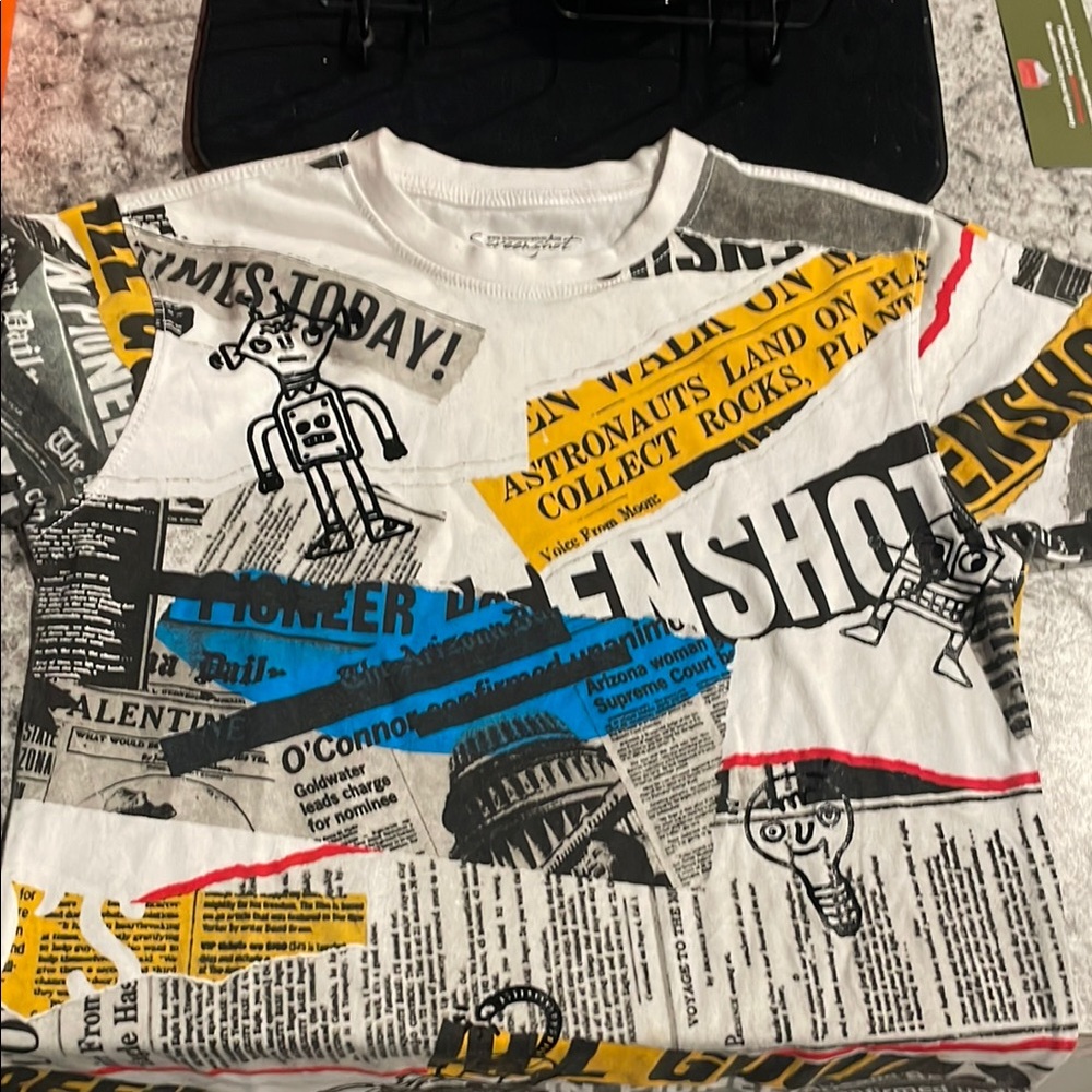 Graphic Print Men's Shirt